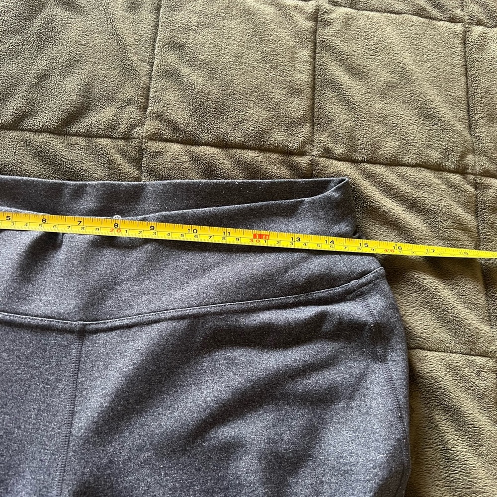 Athleta Fushion wide leg  yoga pants - Picture 9 of 12